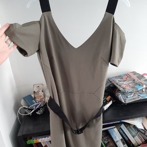 Nwot dynamite dress fits a small